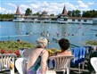 Maďarsko - Hevíz - termální lázně v kráterovém jezeře, největším v Evropě, teplota i v zimě 30 stupňů