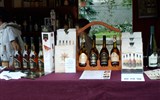oblast Tokaj - Maďarsko - Tokaj -Tokajské slavnosti,  stánky jednotlivých vinařů